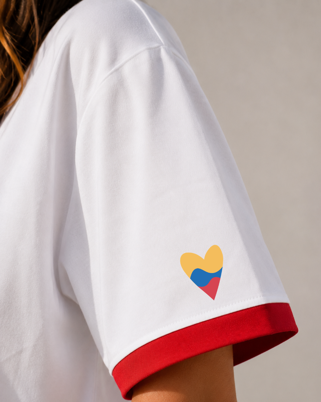 Camiseta Colombia Latiendo Fuerte